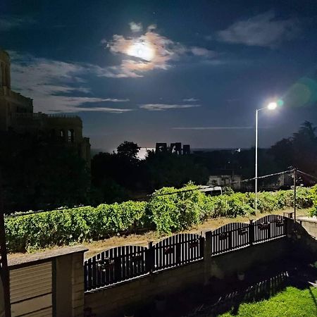 Enjoy Guest House Golden Sands Exteriör bild