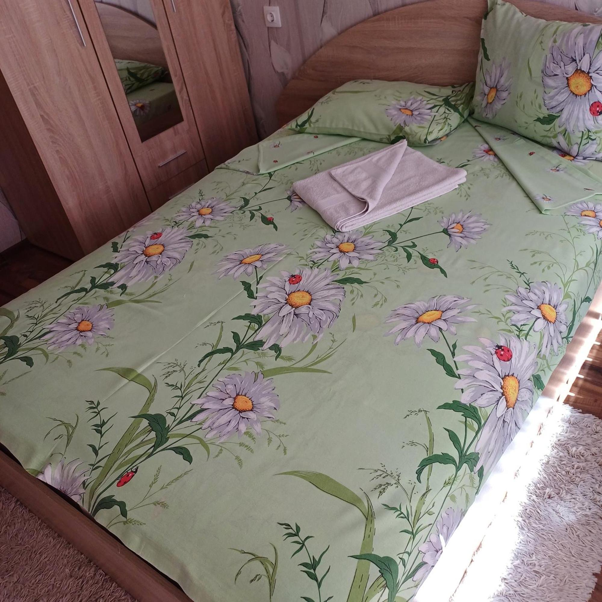 Enjoy Guest House Golden Sands Rum bild