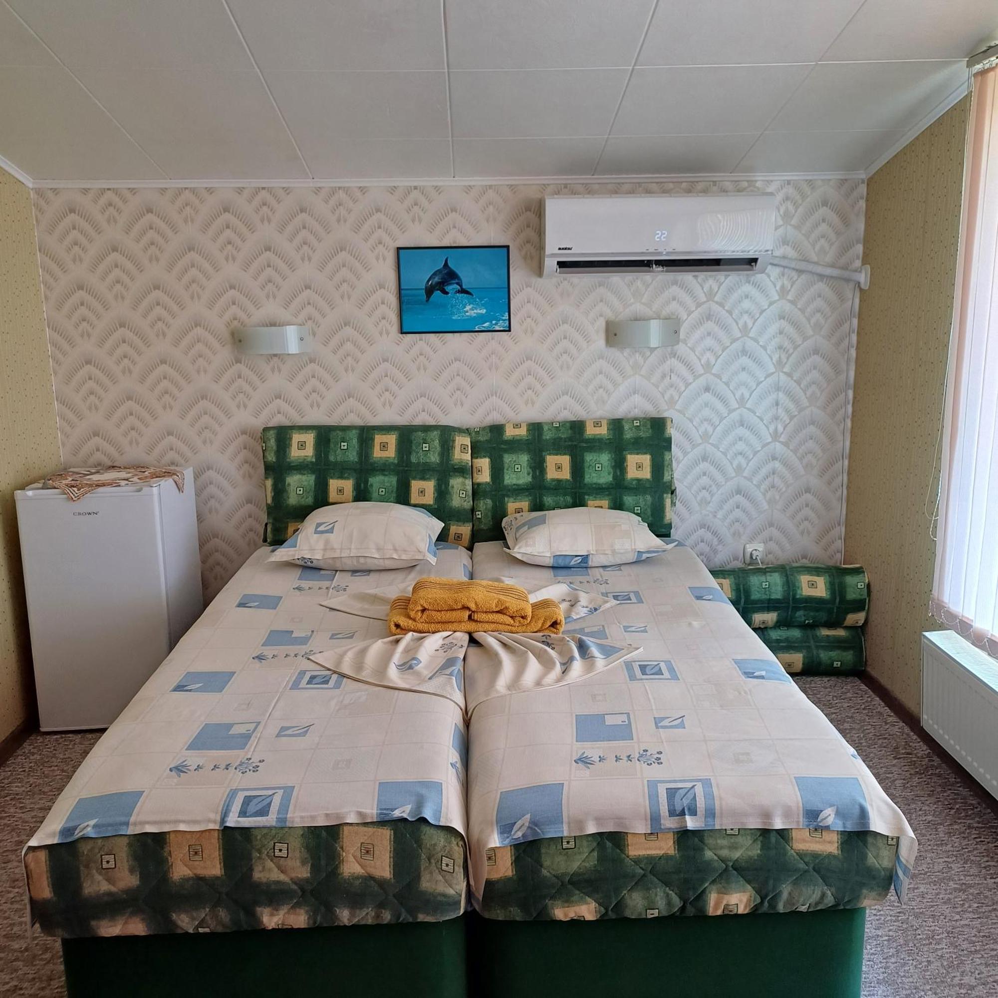 Enjoy Guest House Golden Sands Exteriör bild