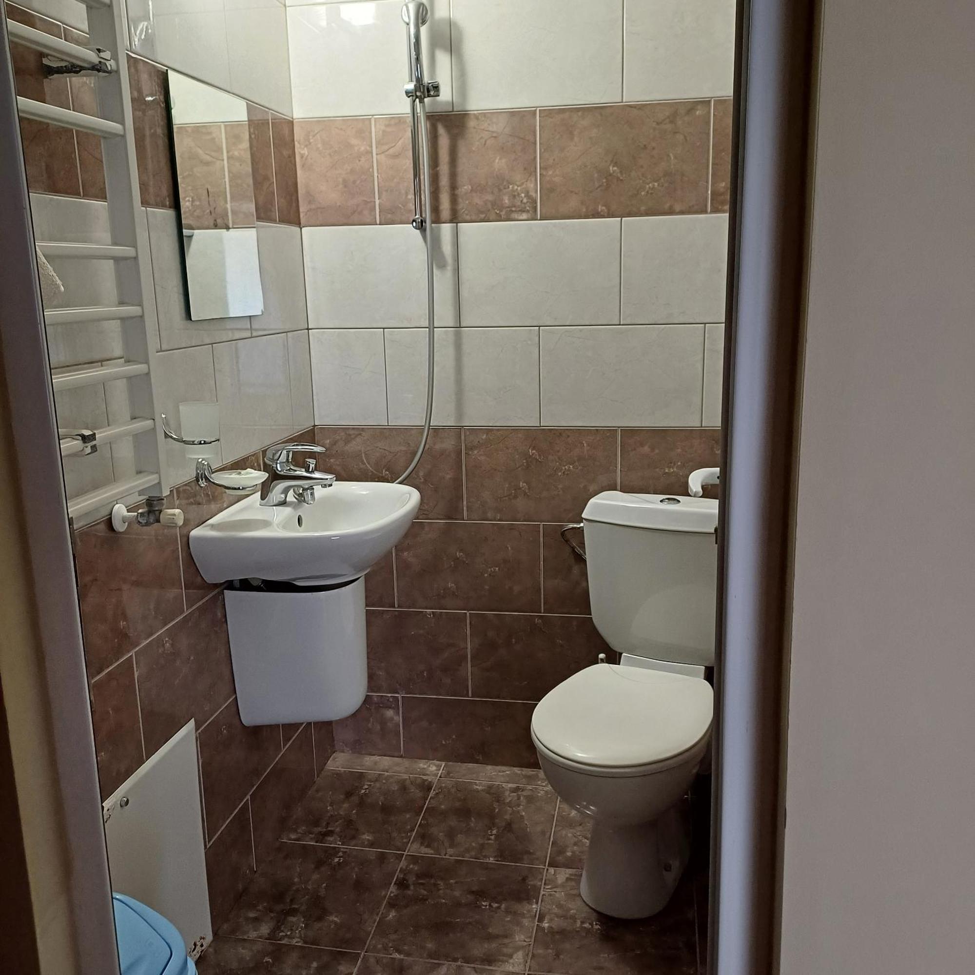 Enjoy Guest House Golden Sands Exteriör bild